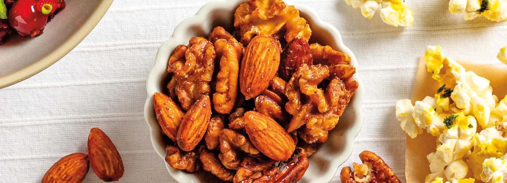 Hot & Sweet Mixed Nuts